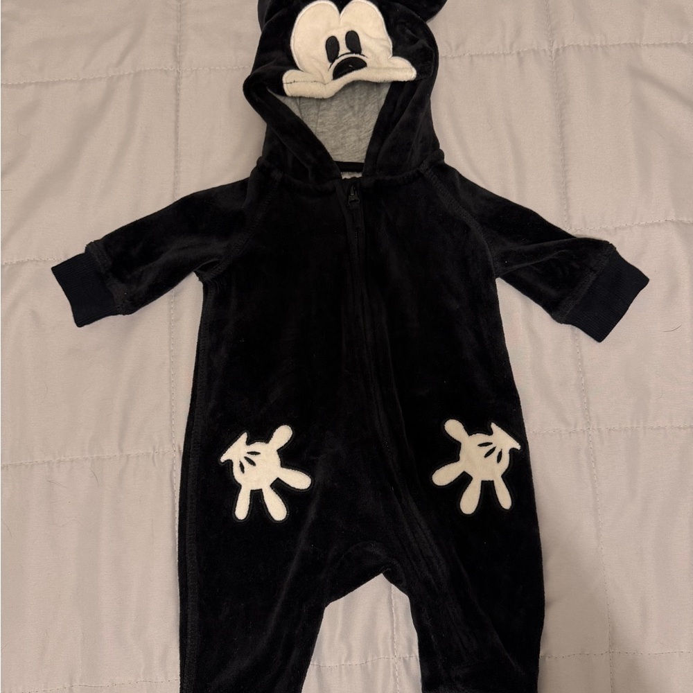 Disney Black and White Character Footie